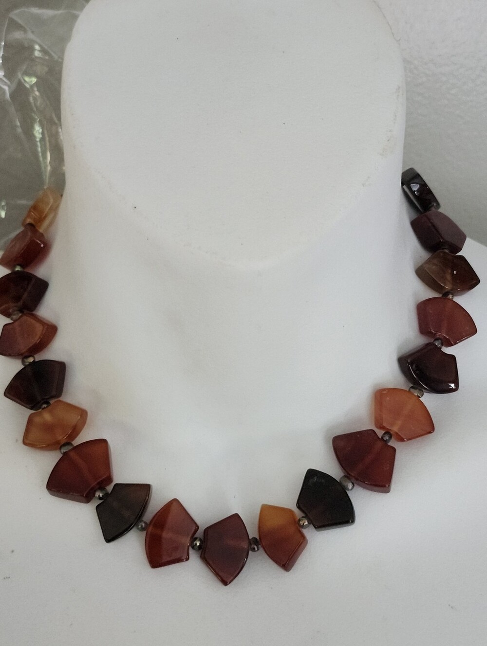 Geometric Beaded Necklace in Brown and Amber